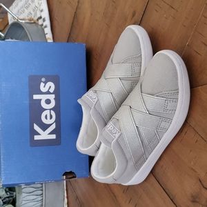 🆕️ Keds Ace Gore Grey